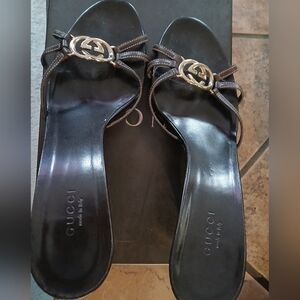 Gucci Women's Black Leather Sandals